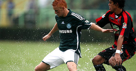 Debaixo de muita chuva, Palmeiras apenas empata com o Oeste pelo Paulistão 2010 Debaixo de muita chuva, Palmeiras apenas empata com o Oeste pelo Paulistão 2010