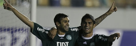 Palmeiras vence U. de Sucre por 3 a 1 e avança na Copa Sul-Americana 2010